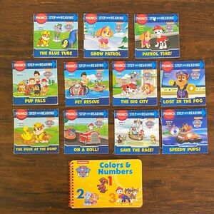 12 Books: PAW Patrol Colors & Numbers & Paw Patrol Step into Reading Set